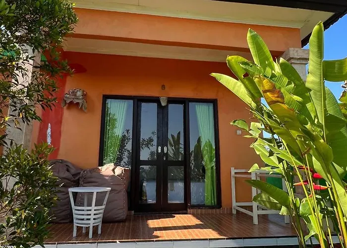 Gasthof La Village Hills View Batumadeg
